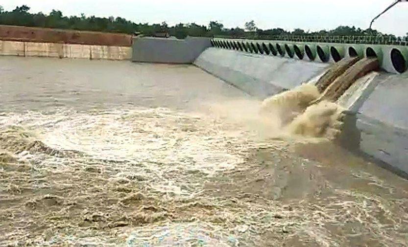 Kaleswaram-Medigadda Barrage