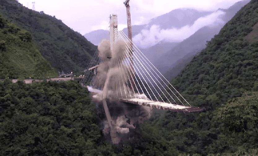 Construction of the New Chirajara Bridge, Colombia