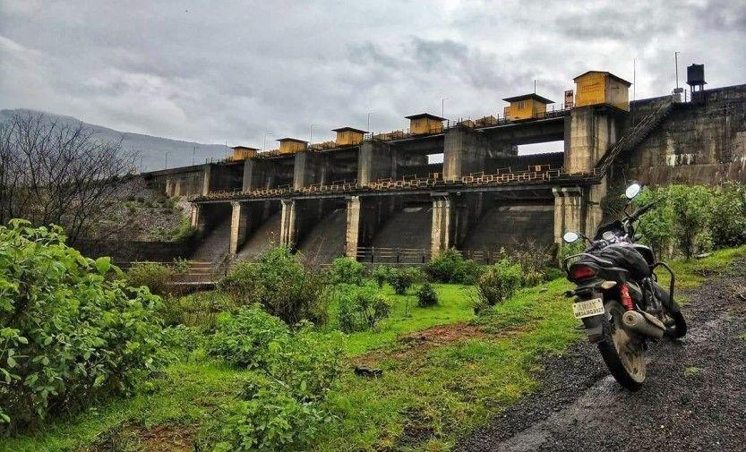 Nira Deoghar dam