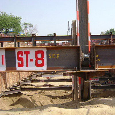 Strut at an under construction metro station