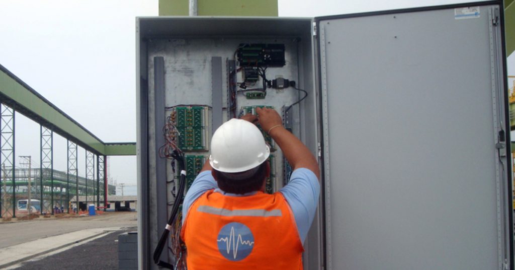 Type of data loggers and how do they work?